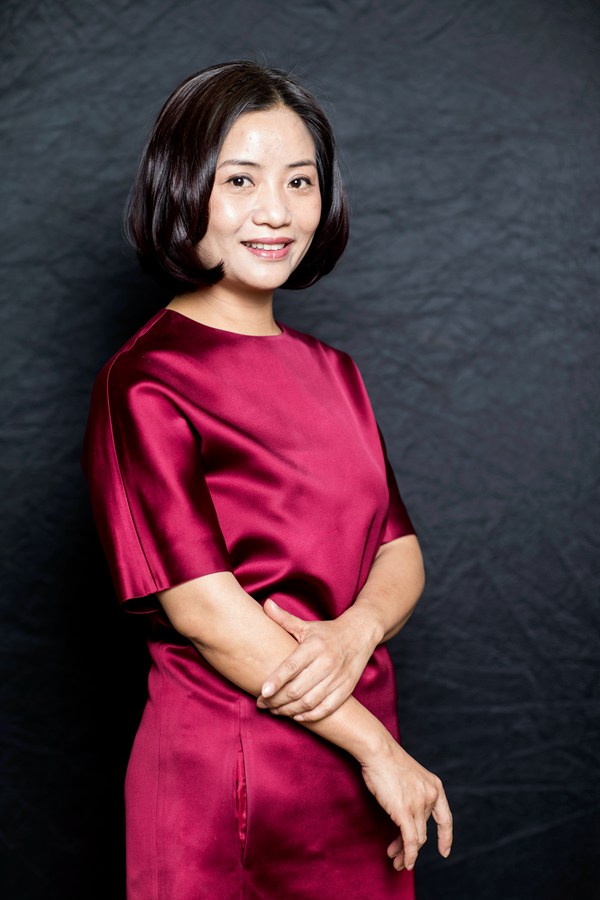 郭培携《高定年代》荣归在即 原创力量撼动百年劝业场