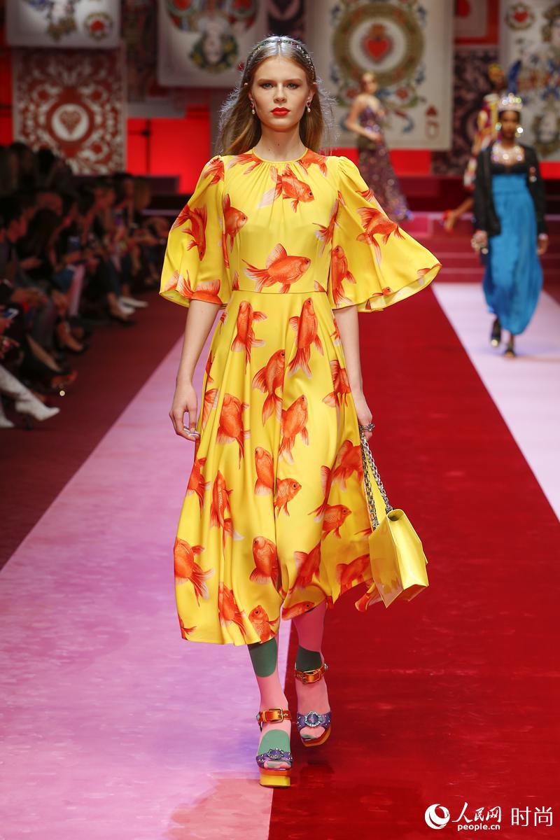 杜嘉班纳2018春夏女装系列时装秀