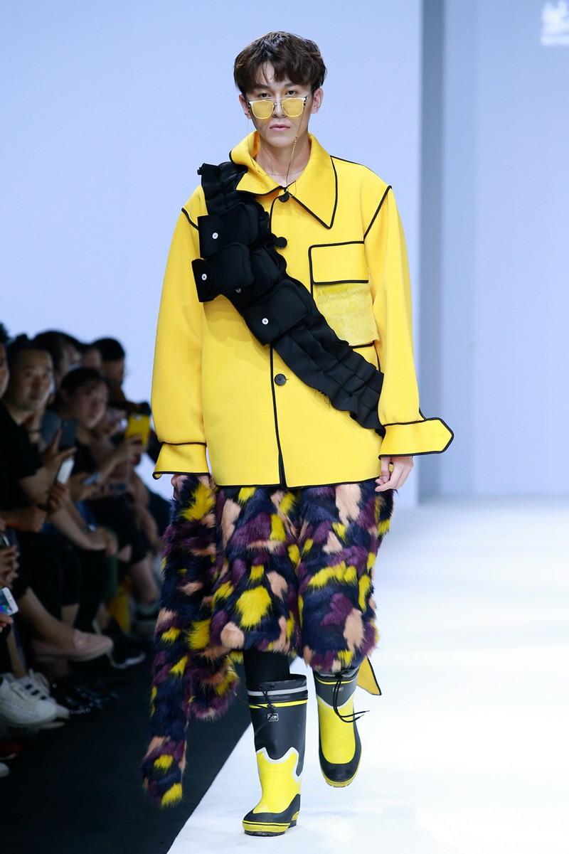 2018年苏州大学艺术学院服装与服饰设计专业